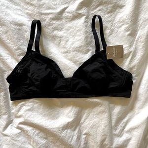 Madewell black bra. Size L.